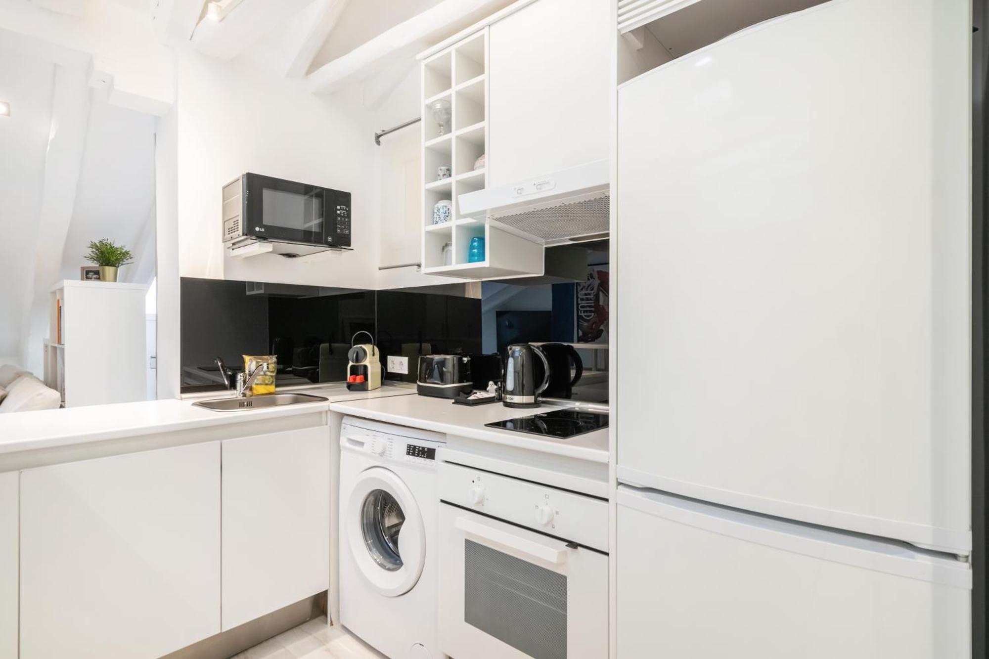 Cb21 Apartment Madrid Exterior photo